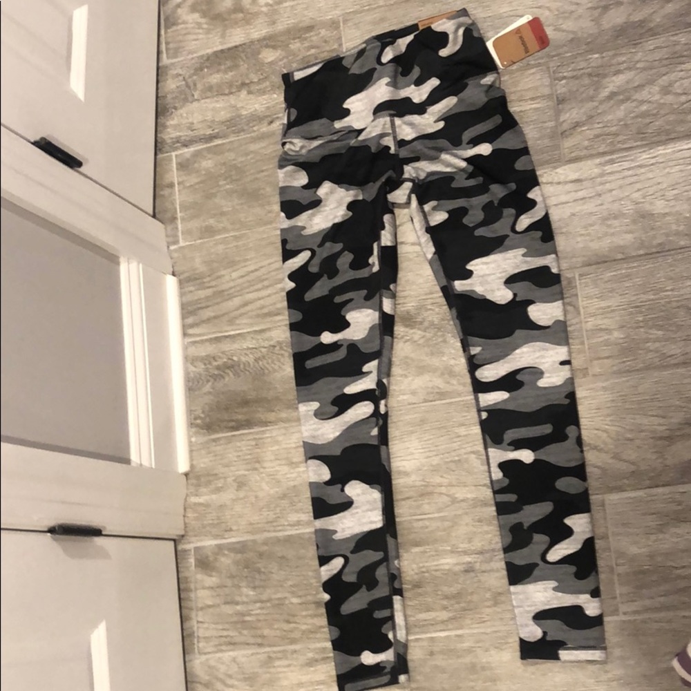 Reebok camo workout leggings